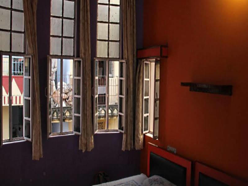 Ishan Paying Guest House Варанаси Екстериор снимка